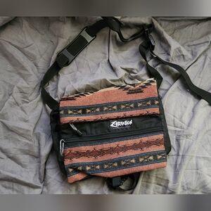 Multicolor Crossbody 6 Pocket Hiking Bag With Bottle Holder